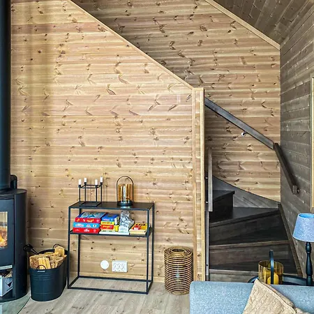 Casa vacanze Lovely In With Kitchen *