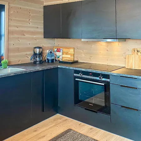 Lovely In With Kitchen *